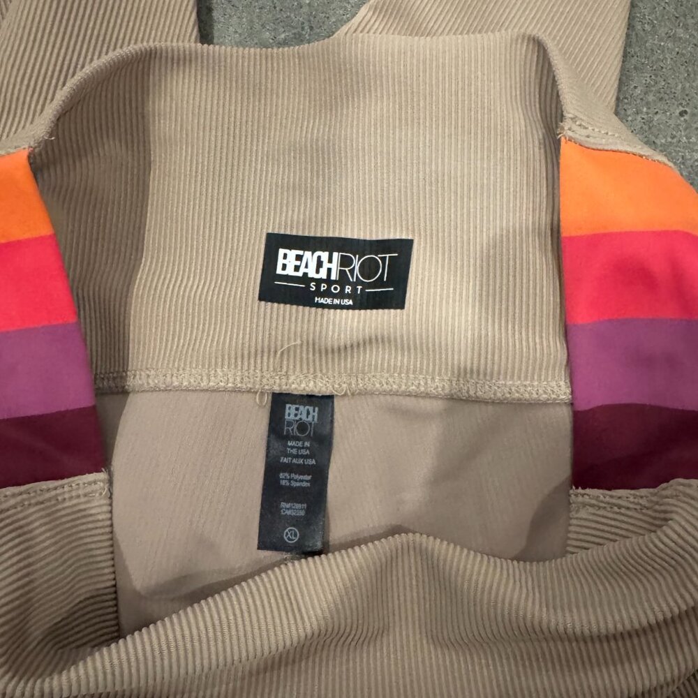 Beach Riot Sport Ribbed Leggings – Tan Multi Stripe - Picture 3 of 3